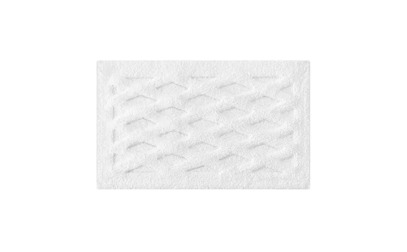Alderbury Hand Woven Tufted Bath Mat, White, 21"x34"