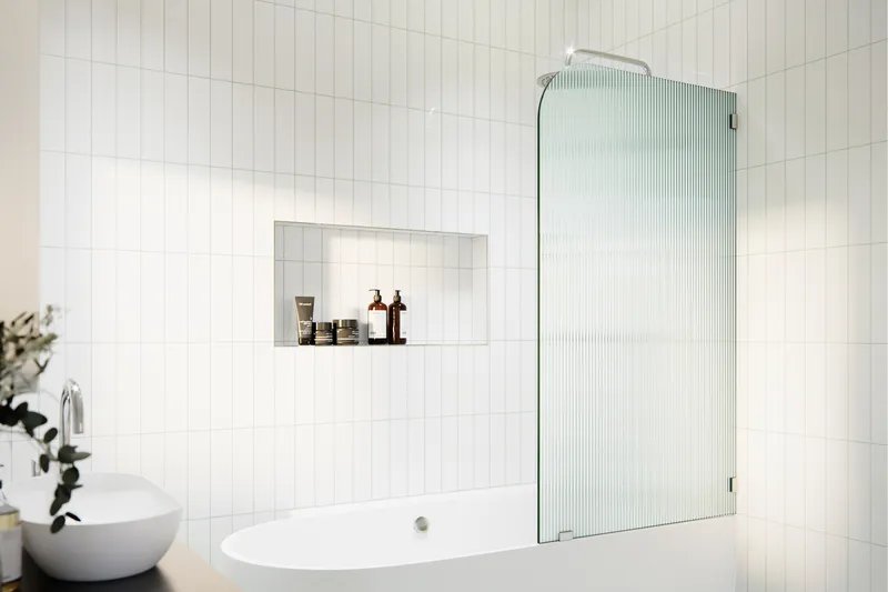 Bathtub Fixed Panel, Fluted Radius, Right Hand, Polished Chrome