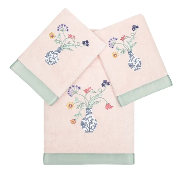 Linum Home Textiles 100% Turkish Cotton STELLA 3PC Embellished Towel Set